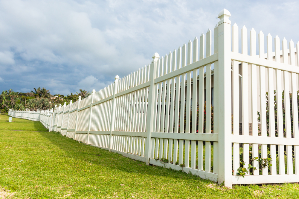 Should I Consider a PVC Fence for My Home?