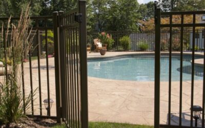Best Types of Pool Fences & Installation Guide
