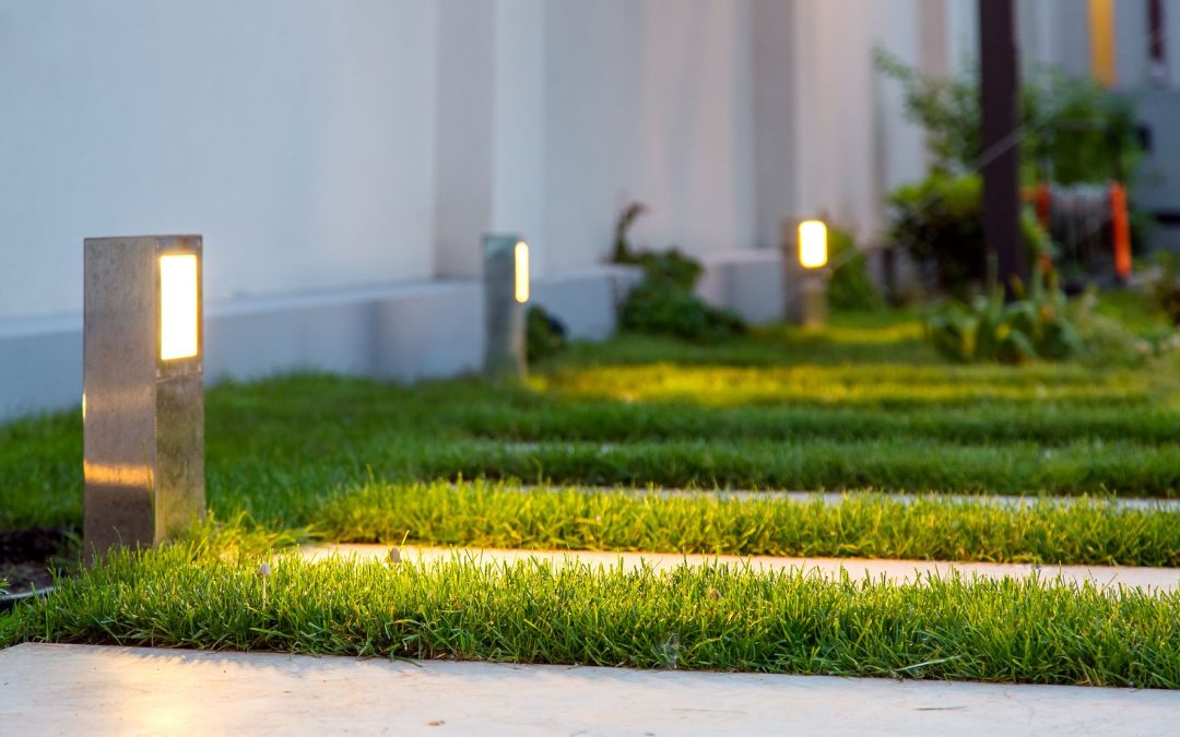 Pairing Lighting With Your Fence