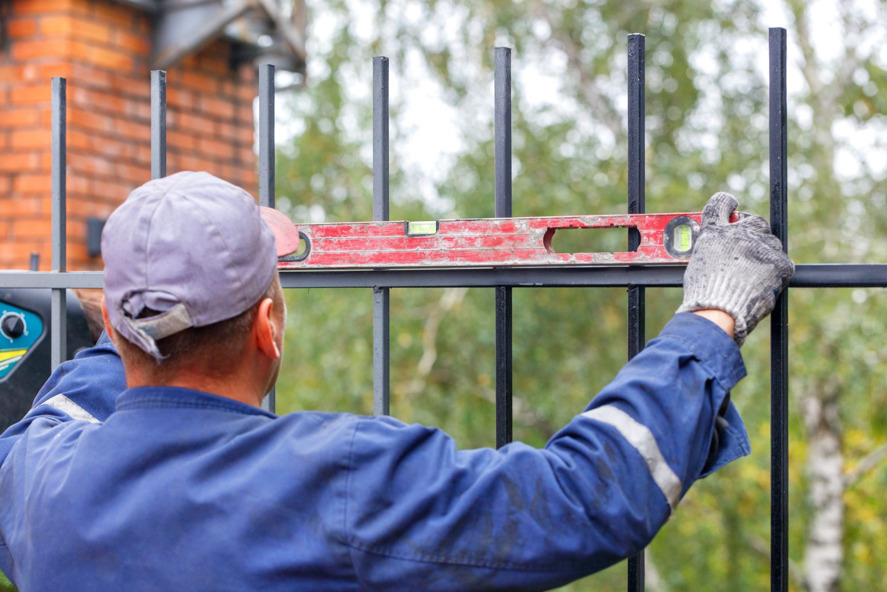 Why You Should Hire Professionals to Install Your Fence