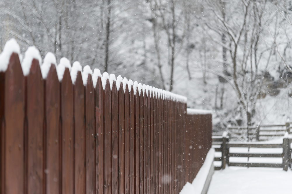 Why You Should Inspect Your Fence Before Winter