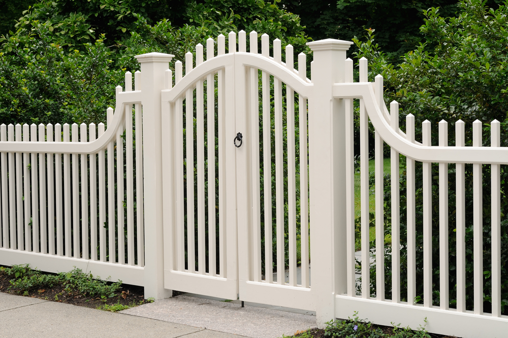 Do I Need a Gate for My Fence?
