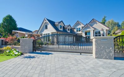 Creating a Welcoming Entrance: Fencing and Gate Ideas