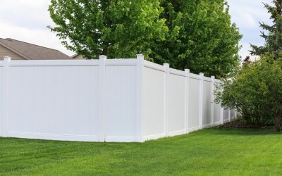 Using Fencing to Define Outdoor Spaces